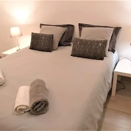 Magalie Sea View Apartment Albufeira